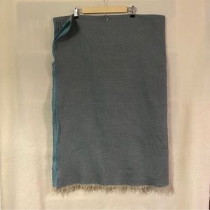 Iosis Paris Yves Delorme blue 100% woven wool 49" x 72" fringe throw blanket